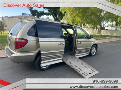 2002 Chrysler Town & Country Limited  HANDICAP WHEELCHAIR ACCESSIBLE VAN - Photo 6 - Sacramento, CA 95821