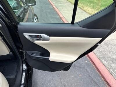 2013 Lexus CT 200h   - Photo 13 - Sacramento, CA 95821