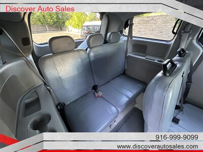 2016 Dodge Grand Caravan SE  HANDICAP WHEELCHAIR ACCESSIBLE VAN - Photo 12 - Sacramento, CA 95821