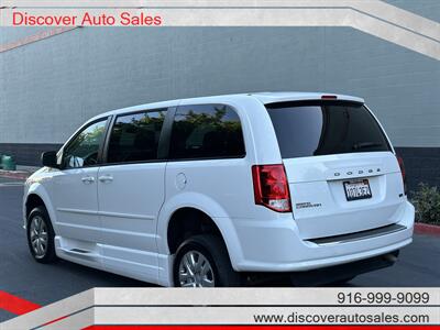 2016 Dodge Grand Caravan SE  HANDICAP WHEELCHAIR ACCESSIBLE VAN - Photo 3 - Sacramento, CA 95821