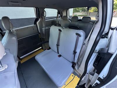 2016 Dodge Grand Caravan SE  HANDICAP WHEELCHAIR ACCESSIBLE VAN - Photo 17 - Sacramento, CA 95821