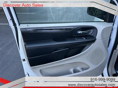 2016 Dodge Grand Caravan SE  HANDICAP WHEELCHAIR ACCESSIBLE VAN - Photo 15 - Sacramento, CA 95821