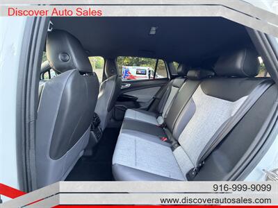 2023 Volkswagen ID.4 Pro   - Photo 11 - Sacramento, CA 95821