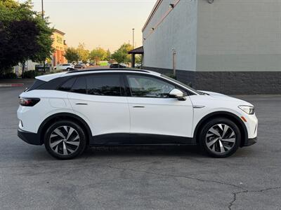 2023 Volkswagen ID.4 Pro   - Photo 8 - Sacramento, CA 95821
