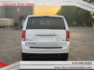 2018 Dodge Grand Caravan SE  HANDICAP WHEELCHAIR ACCESSIBLE VAN - Photo 15 - Sacramento, CA 95821