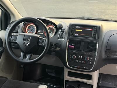 2018 Dodge Grand Caravan SE  HANDICAP WHEELCHAIR ACCESSIBLE VAN - Photo 5 - Sacramento, CA 95821