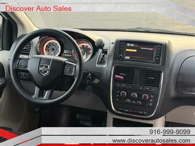 2018 Dodge Grand Caravan SE  HANDICAP WHEELCHAIR ACCESSIBLE VAN - Photo 5 - Sacramento, CA 95821