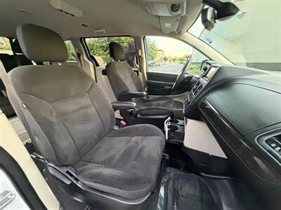2018 Dodge Grand Caravan SE  HANDICAP WHEELCHAIR ACCESSIBLE VAN - Photo 6 - Sacramento, CA 95821