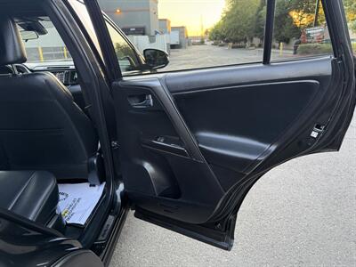 2017 Toyota RAV4 Hybrid SE - Photo 13 - Sacramento, CA 95821