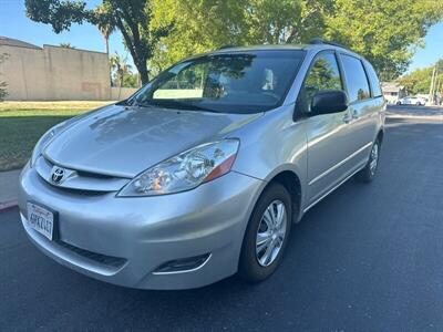 2009 Toyota Sienna CE 7-Passenger   - Photo 38 - Sacramento, CA 95821