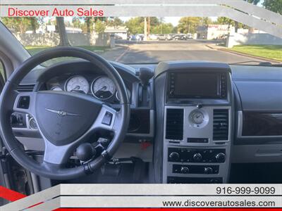 2010 Chrysler Town & Country Touring  HANDICAP WHEELCHAIR ACCESSIBLE VAN - Photo 23 - Sacramento, CA 95821