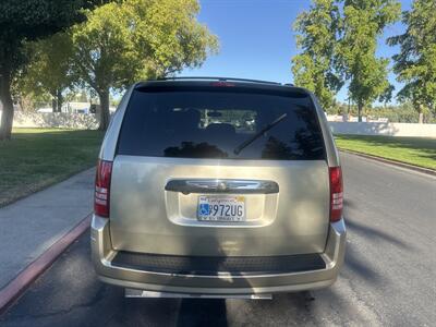 2010 Chrysler Town & Country Touring  HANDICAP WHEELCHAIR ACCESSIBLE VAN - Photo 7 - Sacramento, CA 95821
