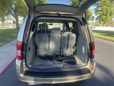 2010 Chrysler Town & Country Touring  HANDICAP WHEELCHAIR ACCESSIBLE VAN - Photo 31 - Sacramento, CA 95821