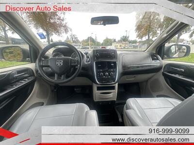 2014 Dodge Grand Caravan SE HANDICAP WHEELCHAIR ACCESSIBLE VAN - Photo 20 - Sacramento, CA 95821