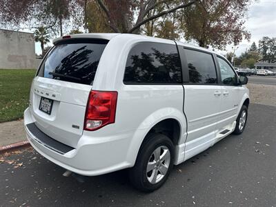 2014 Dodge Grand Caravan SE HANDICAP WHEELCHAIR ACCESSIBLE VAN - Photo 11 - Sacramento, CA 95821