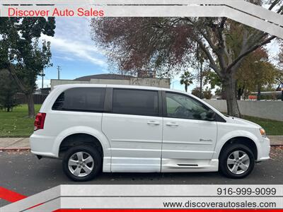 2014 Dodge Grand Caravan SE HANDICAP WHEELCHAIR ACCESSIBLE VAN - Photo 10 - Sacramento, CA 95821