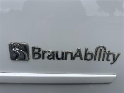 2014 Dodge Grand Caravan SE HANDICAP WHEELCHAIR ACCESSIBLE VAN - Photo 23 - Sacramento, CA 95821