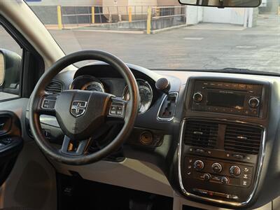2017 Dodge Grand Caravan SE HANDICAP WHEELCHAIR ACCESSIBLE VAN - Photo 21 - Sacramento, CA 95821