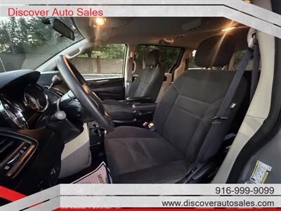 2017 Dodge Grand Caravan SE HANDICAP WHEELCHAIR ACCESSIBLE VAN - Photo 14 - Sacramento, CA 95821