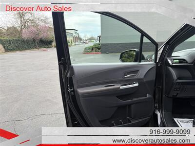 2021 Toyota Sienna XSE 7-Passenger  HANDICAP WHEELCHAIR ACCESSIBLE VAN - Photo 20 - Sacramento, CA 95821
