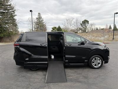 2021 Toyota Sienna XSE 7-Passenger  HANDICAP WHEELCHAIR ACCESSIBLE VAN - Photo 2 - Sacramento, CA 95821