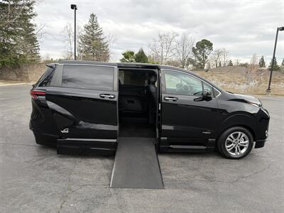 2021 Toyota Sienna XSE 7-Passenger  HANDICAP WHEELCHAIR ACCESSIBLE VAN - Photo 7 - Sacramento, CA 95821
