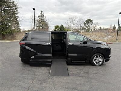 2021 Toyota Sienna XSE 7-Passenger  HANDICAP WHEELCHAIR ACCESSIBLE VAN - Photo 4 - Sacramento, CA 95821