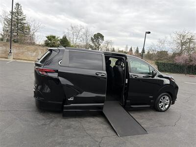 2021 Toyota Sienna XSE 7-Passenger  HANDICAP WHEELCHAIR ACCESSIBLE VAN - Photo 5 - Sacramento, CA 95821
