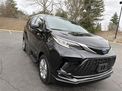 2021 Toyota Sienna XSE 7-Passenger  HANDICAP WHEELCHAIR ACCESSIBLE VAN - Photo 19 - Sacramento, CA 95821