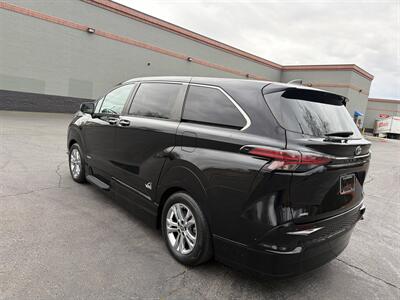 2021 Toyota Sienna XSE 7-Passenger  HANDICAP WHEELCHAIR ACCESSIBLE VAN - Photo 15 - Sacramento, CA 95821