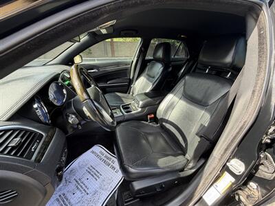 2013 Chrysler 300C   - Photo 11 - Sacramento, CA 95821