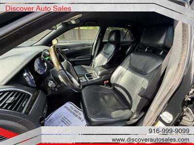 2013 Chrysler 300C   - Photo 11 - Sacramento, CA 95821