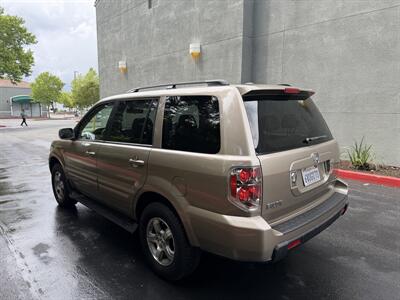 2006 Honda Pilot EX-L EX-L 4dr SUV AWD - Photo 5 - Sacramento, CA 95821