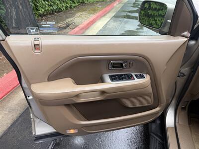 2006 Honda Pilot EX-L EX-L 4dr SUV AWD - Photo 9 - Sacramento, CA 95821