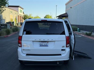 2014 Dodge Grand Caravan SXT HANDICAP WHEELCHAIR ACCESSIBLE VAN - Photo 9 - Sacramento, CA 95821