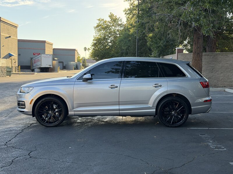 2019 Audi Q7 quattro Premium Plus 55 TFSI  