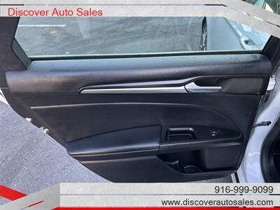 2019 Ford Fusion Hybrid Titanium   - Photo 9 - Sacramento, CA 95821