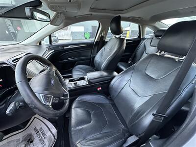 2019 Ford Fusion Hybrid Titanium   - Photo 10 - Sacramento, CA 95821