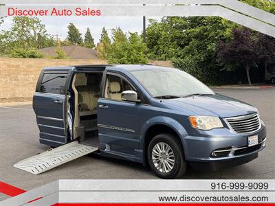 2011 Chrysler Town & Country Touring-L HANDICAP WHEELCHAIR ACCESSIBLE VAN - Photo 1 - Sacramento, CA 95821