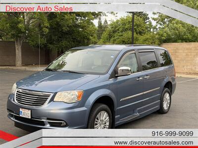 2011 Chrysler Town & Country Touring-L HANDICAP WHEELCHAIR ACCESSIBLE VAN - Photo 3 - Sacramento, CA 95821
