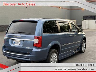 2011 Chrysler Town & Country Touring-L HANDICAP WHEELCHAIR ACCESSIBLE VAN - Photo 9 - Sacramento, CA 95821