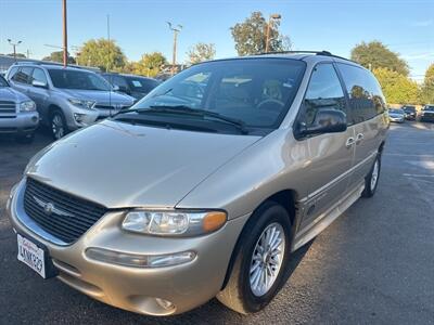 2000 Chrysler Town & Country LXi  Handicap wheelchair accessible van - Photo 32 - Sacramento, CA 95821