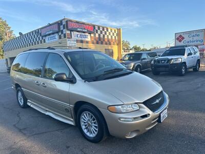 2000 Chrysler Town & Country LXi  Handicap wheelchair accessible van - Photo 36 - Sacramento, CA 95821