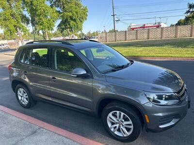 2015 Volkswagen Tiguan S   - Photo 4 - Sacramento, CA 95821