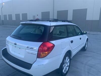 2007 Subaru Outback 2.5i Basic   - Photo 8 - Sacramento, CA 95821