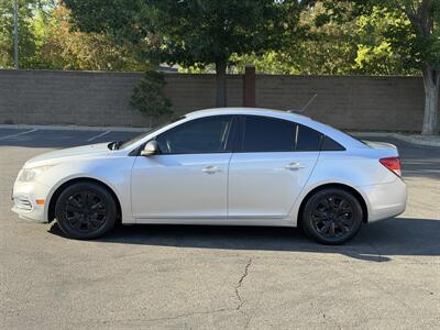 2016 Chevrolet Cruze LS Auto - Photo 2 - Sacramento, CA 95821