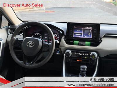 2020 Toyota RAV4 XLE - Photo 12 - Sacramento, CA 95821