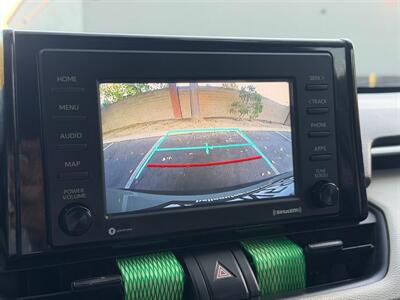 2020 Toyota RAV4 XLE - Photo 14 - Sacramento, CA 95821