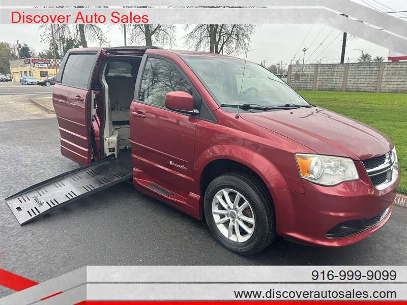 2014 Dodge Grand Caravan Handicap Wheelchair accessible van   - Photo 1 - Sacramento, CA 95821