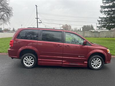 2014 Dodge Grand Caravan Handicap Wheelchair accessible van   - Photo 11 - Sacramento, CA 95821